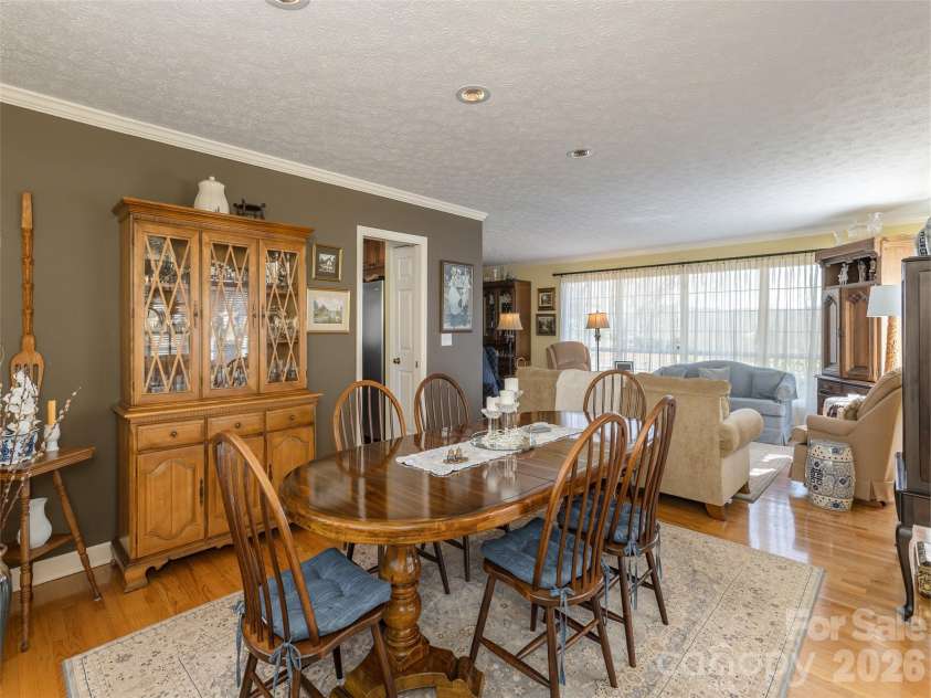 71 Fairway Drive, Etowah, NC 28729.  MLS# CAR4356694, YatesRealty ID 8213. 