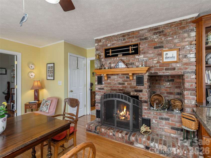 71 Fairway Drive, Etowah, NC 28729.  MLS# CAR4356694, YatesRealty ID 8213. 