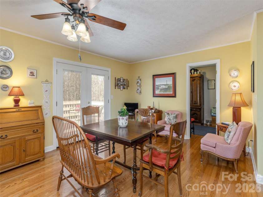 71 Fairway Drive, Etowah, NC 28729.  MLS# CAR4356694, YatesRealty ID 8213. 