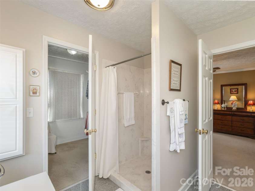 71 Fairway Drive, Etowah, NC 28729.  MLS# CAR4356694, YatesRealty ID 8213. 