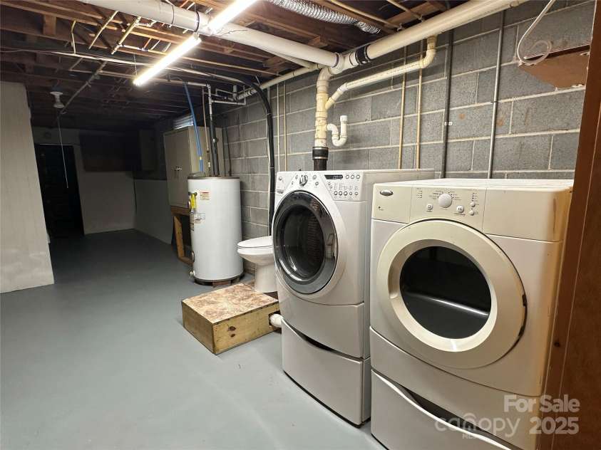 2945 Freezer Locker Road, Hudson, NC 28638.  MLS# CAR4319383, YatesRealty ID 8216. 
