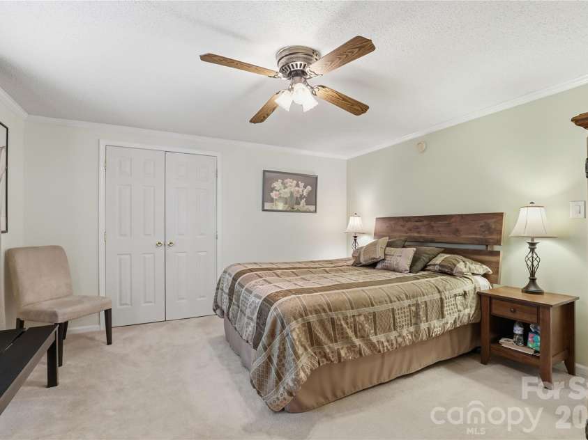 105 Mountain Aire Drive, Stony Point, NC 28678.  MLS# CAR4336468, YatesRealty ID 8217. 