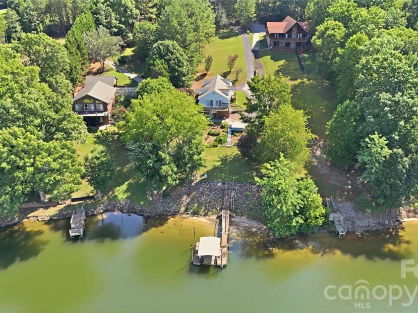 105 Mountain Aire Drive, Stony Point, NC 28678.  MLS# CAR4336468, YatesRealty ID 8217. 