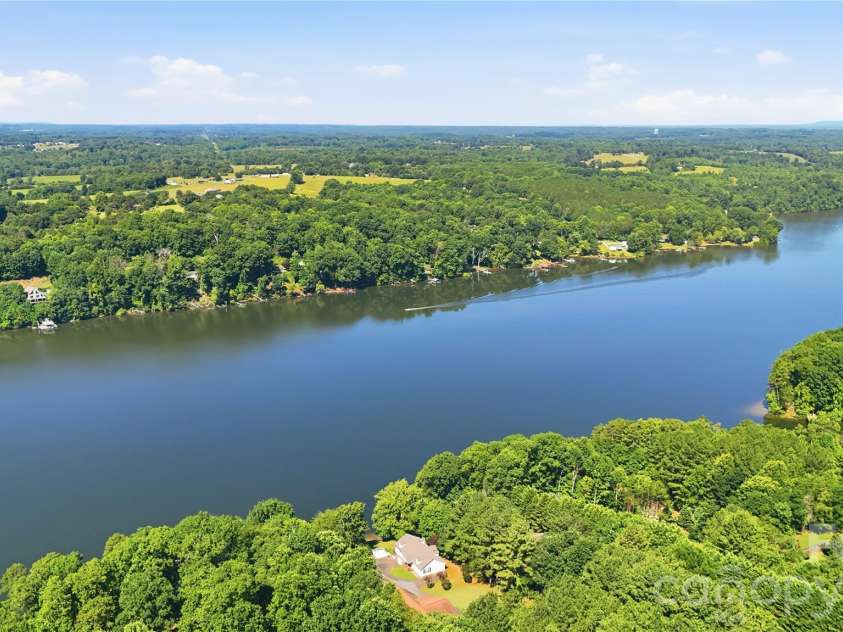 105 Mountain Aire Drive, Stony Point, NC 28678.  MLS# CAR4336468, YatesRealty ID 8217. 