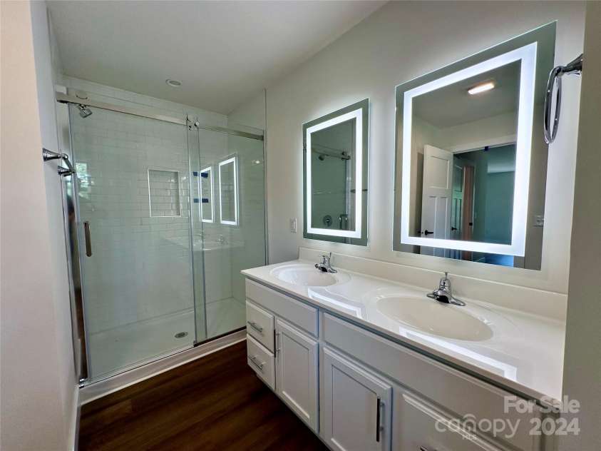 200 Cascade Ridge Road, Fairview, NC 28730.  MLS# CAR4171473, YatesRealty ID 8217. Owner's Bathroom