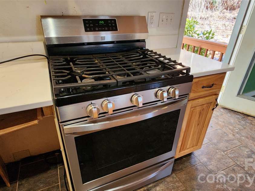115 Old Camptown Drive, Hayesville, NC 28904.  MLS# CAR4337548, YatesRealty ID 8218. 