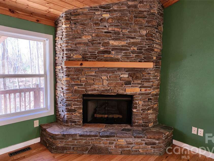 115 Old Camptown Drive, Hayesville, NC 28904.  MLS# CAR4337548, YatesRealty ID 8218. 