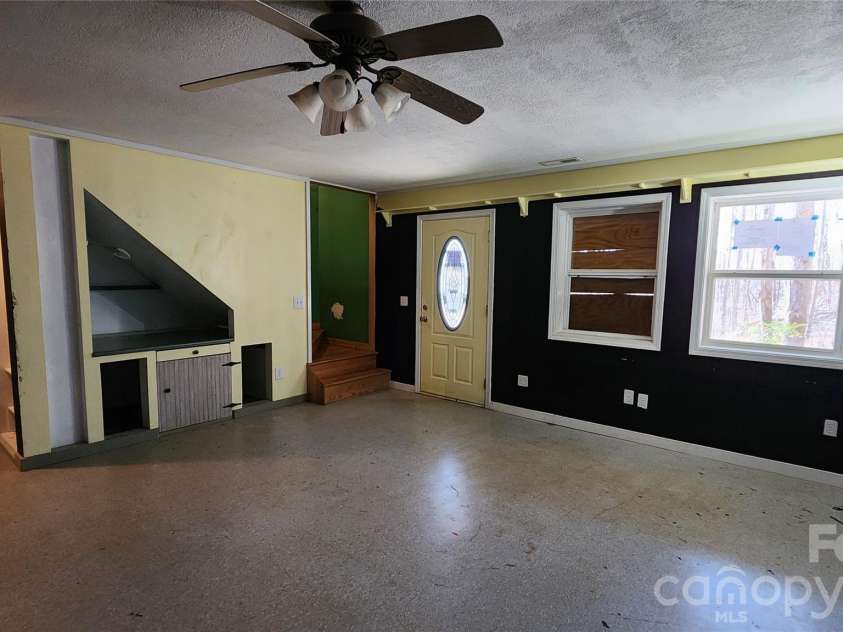 115 Old Camptown Drive, Hayesville, NC 28904.  MLS# CAR4337548, YatesRealty ID 8218. Lower Level Den