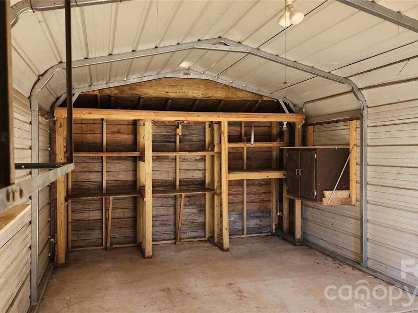 115 Old Camptown Drive, Hayesville, NC 28904.  MLS# CAR4337548, YatesRealty ID 8218. Workshop