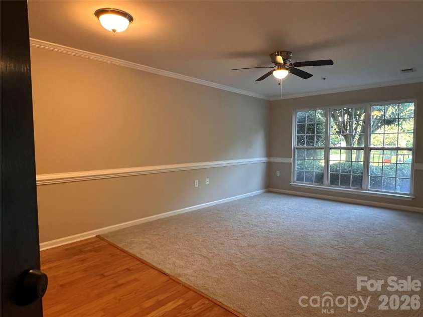 5236 HILLTOP Road, Jamestown, NC 27282.  MLS# CAR4347698, YatesRealty ID 8219. 