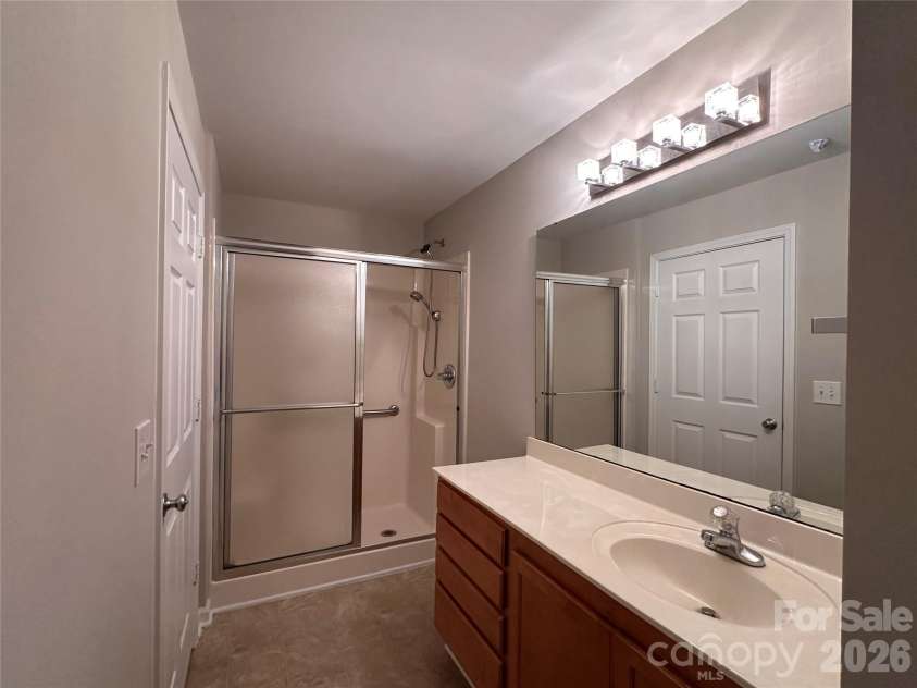 5236 HILLTOP Road, Jamestown, NC 27282.  MLS# CAR4347698, YatesRealty ID 8219. 