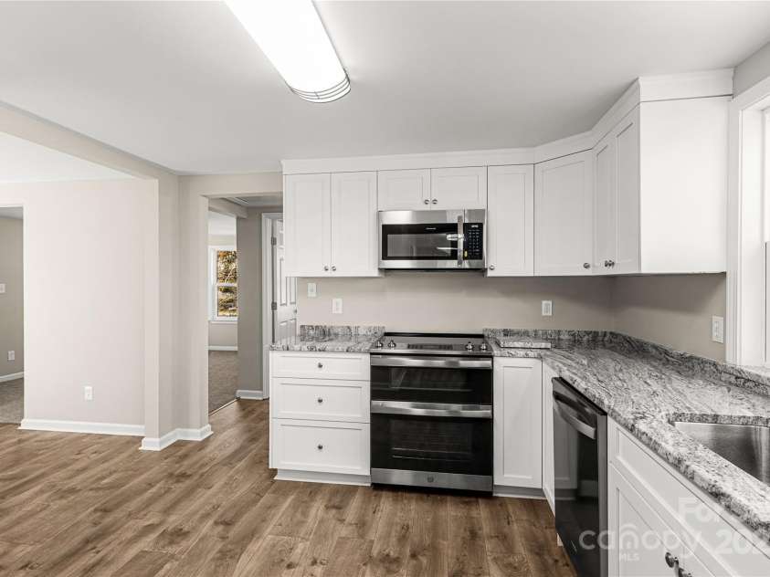 2429 Bartlett Street, Lancaster, SC 29720.  MLS# CAR4322216, YatesRealty ID 822. 