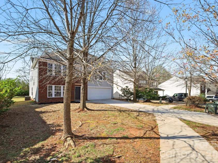 839 Wind Carved Lane, Monroe, NC 28110.  MLS# CAR4358242, YatesRealty ID 8222. 