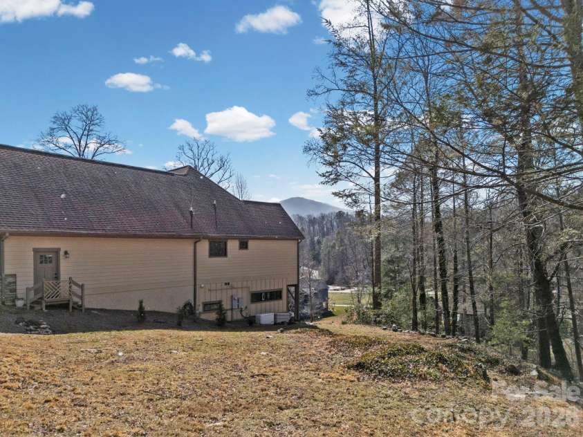 134 Chapel Point Road, Lake Lure, NC 28746.  MLS# CAR4351757, YatesRealty ID 8223. 