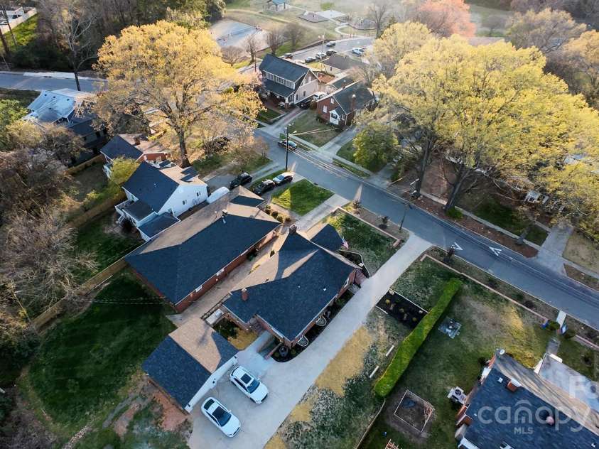 1937 Wilmore Drive, Charlotte, NC 28203.  MLS# CAR4229249, YatesRealty ID 8227. 