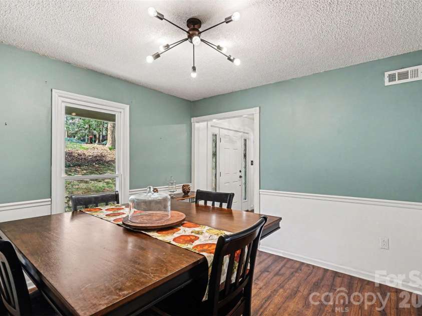 630 Silversmith Drive, Charlotte, NC 28270.  MLS# CAR4361231, YatesRealty ID 8228. 