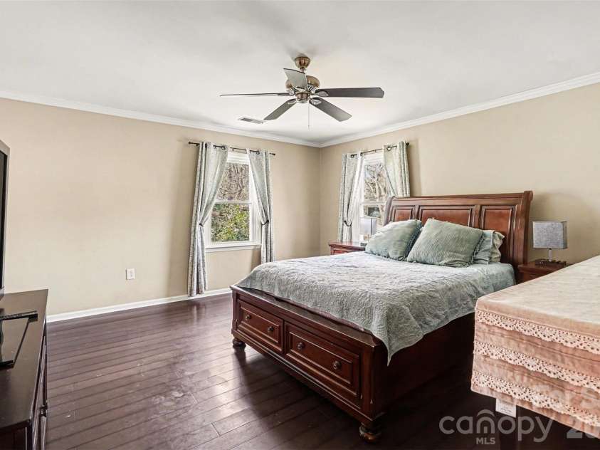630 Silversmith Drive, Charlotte, NC 28270.  MLS# CAR4361231, YatesRealty ID 8228. 