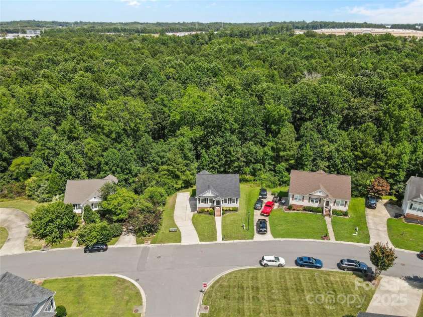 1527 Meadow Glen Lane, Rock Hill, SC 29730.  MLS# CAR4281858, YatesRealty ID 8229. 