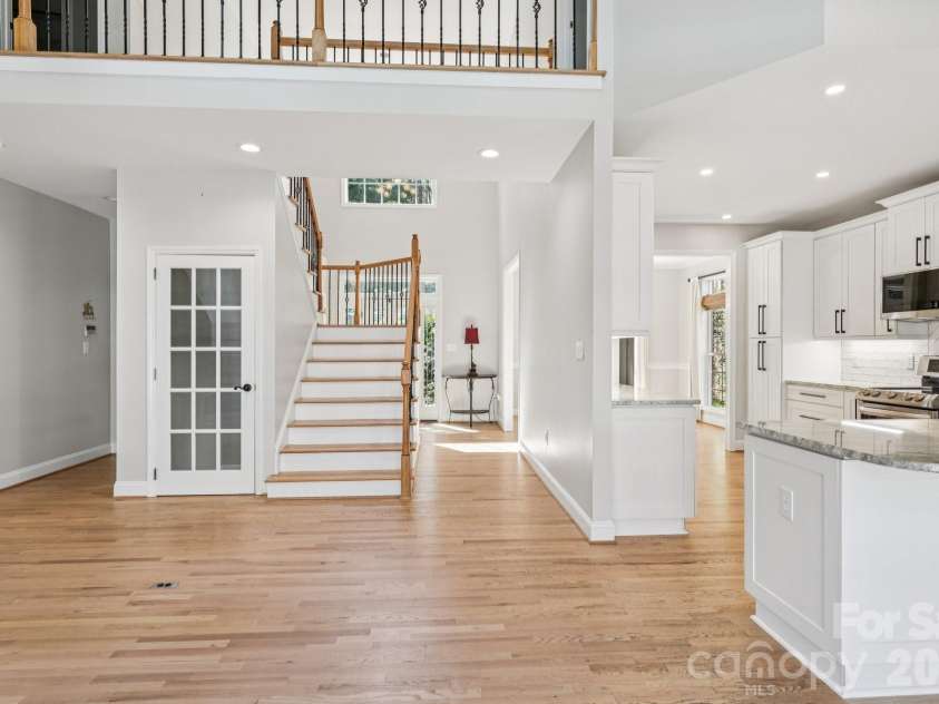 5420 Ashbury Lane, Davidson, NC 28036.  MLS# CAR4328115, YatesRealty ID 8229. 