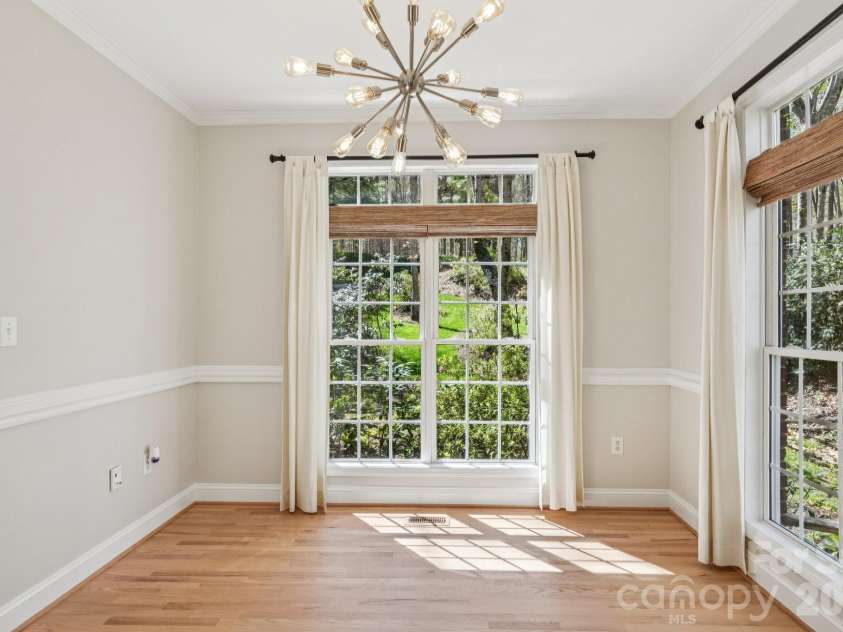 5420 Ashbury Lane, Davidson, NC 28036.  MLS# CAR4328115, YatesRealty ID 8229. 