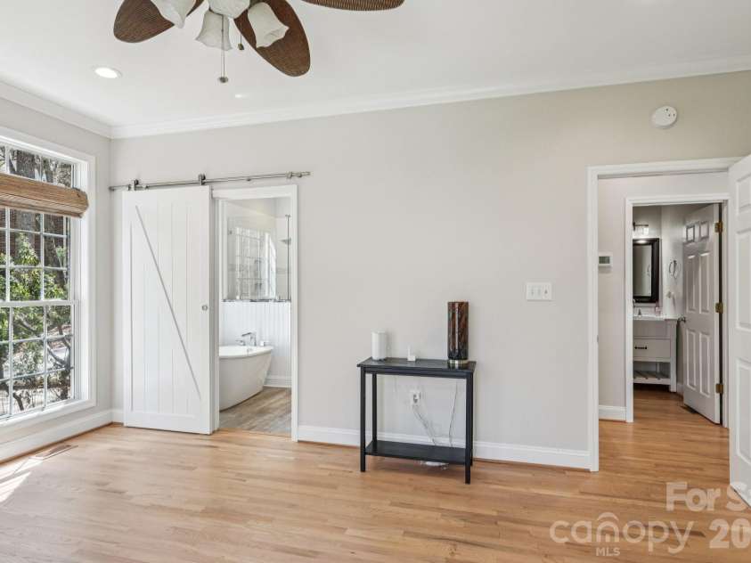 5420 Ashbury Lane, Davidson, NC 28036.  MLS# CAR4328115, YatesRealty ID 8229. 