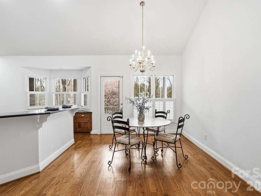 1173 Bunch Drive, Statesville, NC 28677.  MLS# CAR4351005, YatesRealty ID 8230. Breakfast 