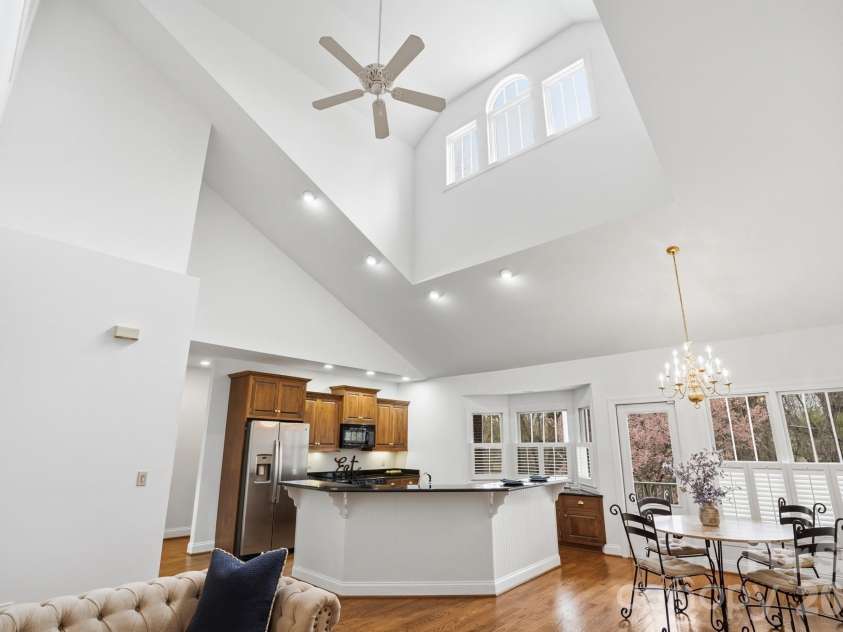 1173 Bunch Drive, Statesville, NC 28677.  MLS# CAR4351005, YatesRealty ID 8230. Kitchen Area