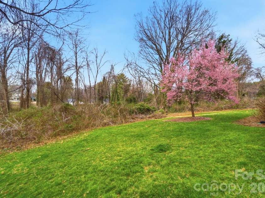 1173 Bunch Drive, Statesville, NC 28677.  MLS# CAR4351005, YatesRealty ID 8230. Private