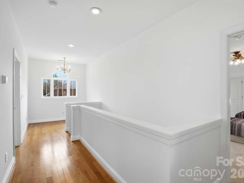 1173 Bunch Drive, Statesville, NC 28677.  MLS# CAR4351005, YatesRealty ID 8230. Upper Landing