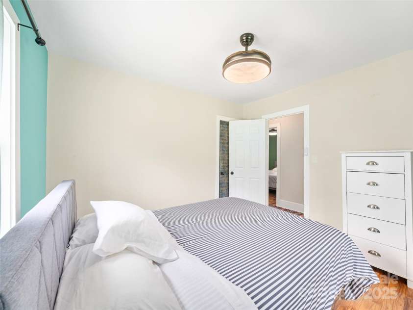 1767 226 Highway, Bakersville, NC 28705.  MLS# CAR4281488, YatesRealty ID 8230. 