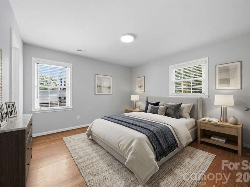 4809 Brooktree Drive, Charlotte, NC 28208.  MLS# CAR4355914, YatesRealty ID 8231. Virtually Staged