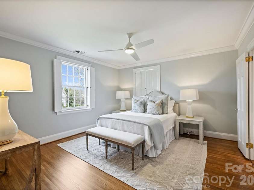 1555 Queens Road, Charlotte, NC 28207.  MLS# CAR4337847, YatesRealty ID 8234. 
