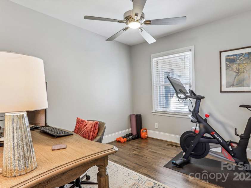 2727 Hilliard Drive, Charlotte, NC 28205.  MLS# CAR4228690, YatesRealty ID 8234. 