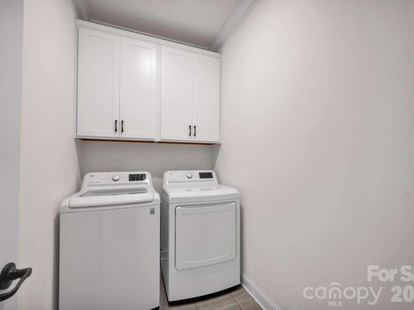 4650 Monument Valley Drive, Indian Land, SC 29707.  MLS# CAR4307096, YatesRealty ID 8235. Main Level Laundry