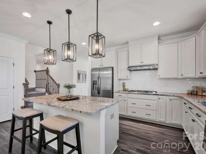 4650 Monument Valley Drive, Indian Land, SC 29707.  MLS# CAR4307096, YatesRealty ID 8235. Two Pantries!