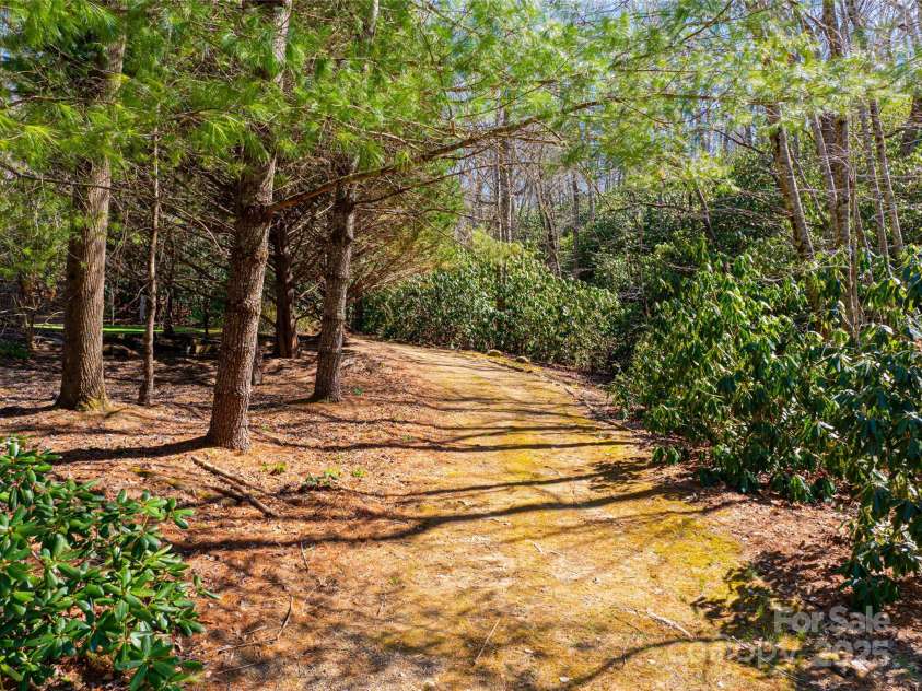 400 Sugar Hollow Road, Fairview, NC 28730.  MLS# CAR4235385, YatesRealty ID 8236. 