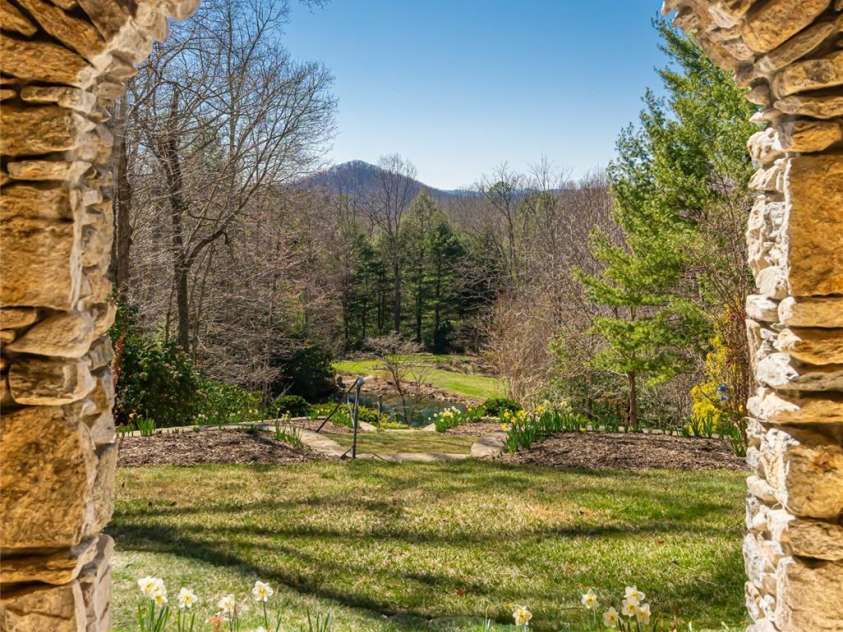 400 Sugar Hollow Road, Fairview, NC 28730.  MLS# CAR4235385, YatesRealty ID 8236. 