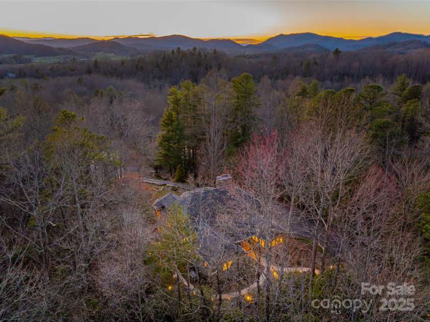 400 Sugar Hollow Road, Fairview, NC 28730.  MLS# CAR4235385, YatesRealty ID 8236. 