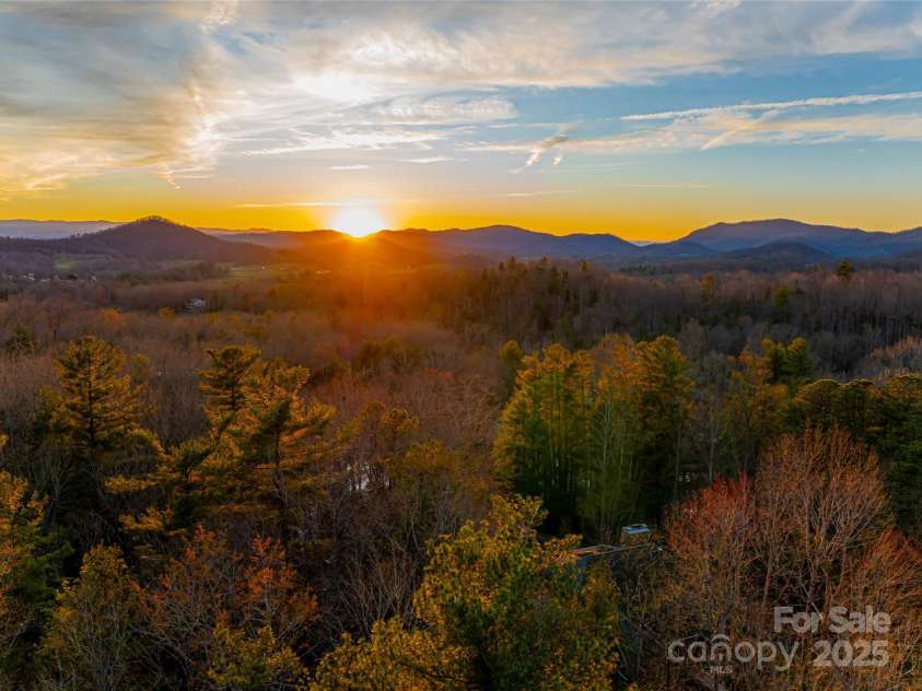 400 Sugar Hollow Road, Fairview, NC 28730.  MLS# CAR4235385, YatesRealty ID 8236. 