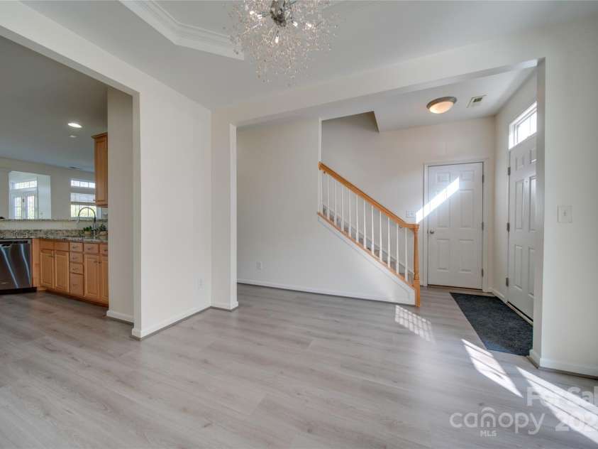 11628 Eastwind Drive, Charlotte, NC 28273.  MLS# CAR4204253, YatesRealty ID 8237. 