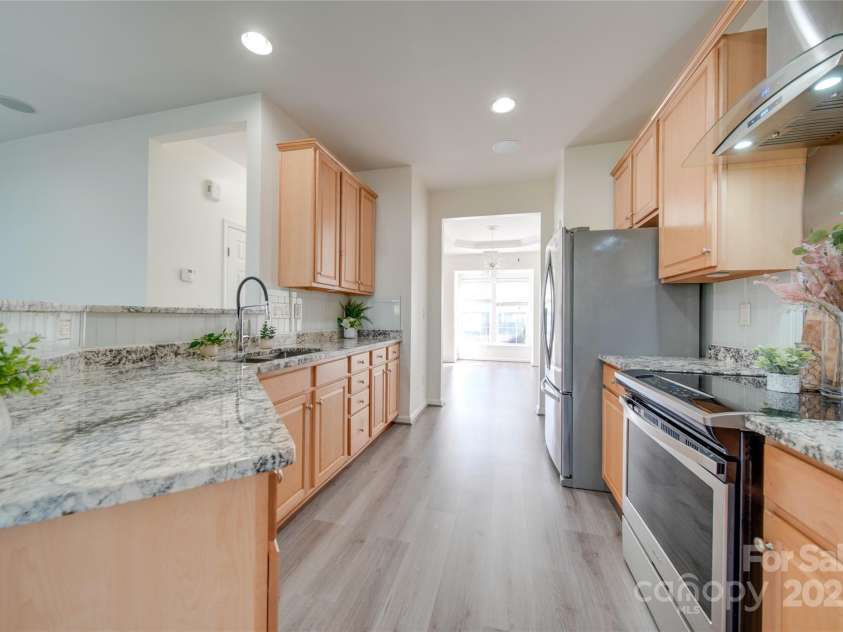 11628 Eastwind Drive, Charlotte, NC 28273.  MLS# CAR4204253, YatesRealty ID 8237. 