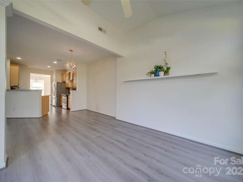11628 Eastwind Drive, Charlotte, NC 28273.  MLS# CAR4204253, YatesRealty ID 8237. 