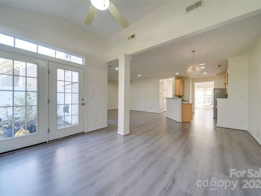 11628 Eastwind Drive, Charlotte, NC 28273.  MLS# CAR4204253, YatesRealty ID 8237. 