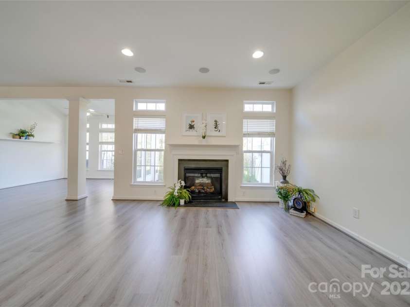 11628 Eastwind Drive, Charlotte, NC 28273.  MLS# CAR4204253, YatesRealty ID 8237. 