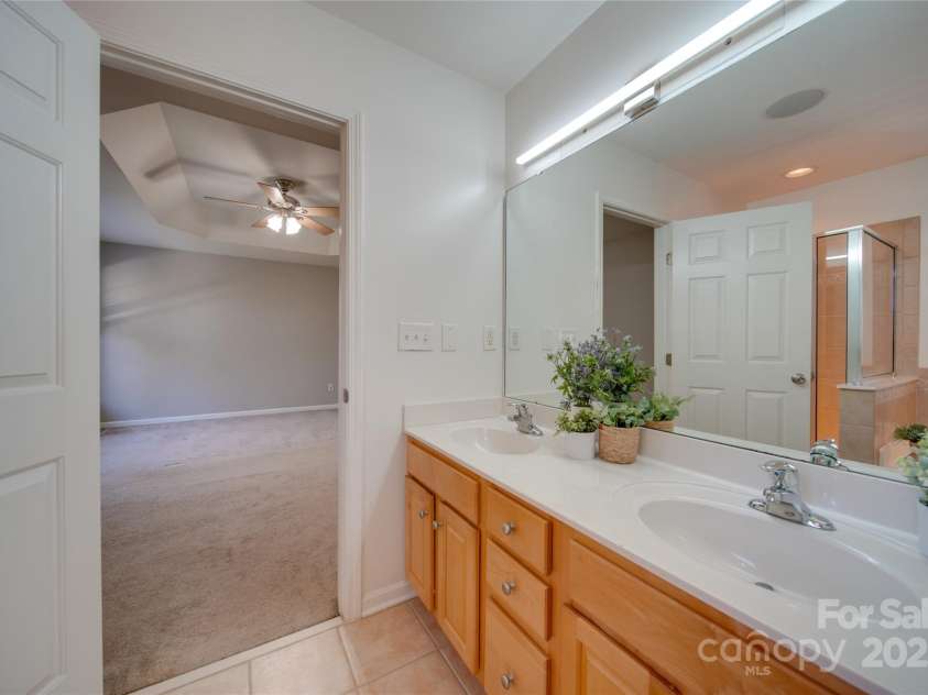 11628 Eastwind Drive, Charlotte, NC 28273.  MLS# CAR4204253, YatesRealty ID 8237. 