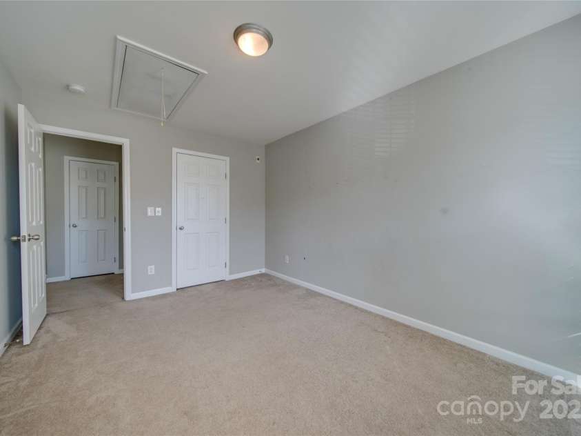 11628 Eastwind Drive, Charlotte, NC 28273.  MLS# CAR4204253, YatesRealty ID 8237. 