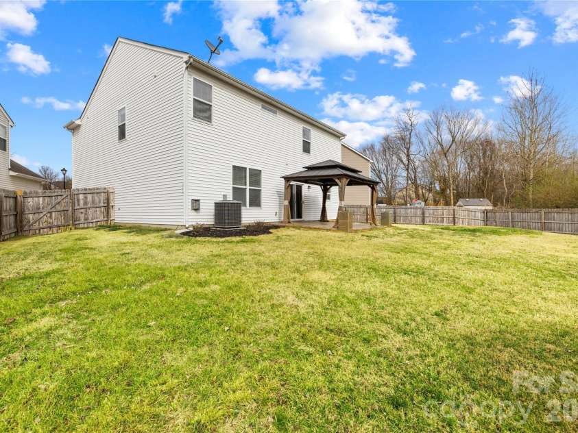 500 Lindsborg Trail, Monroe, NC 28110.  MLS# CAR4345097, YatesRealty ID 8237. 