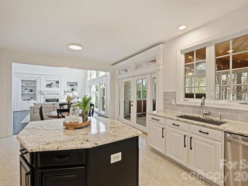 9621 Baileywick Road, Charlotte, NC 28277.  MLS# CAR4358065, YatesRealty ID 8238. 