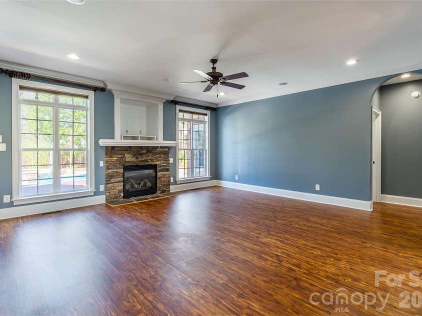 2009 Landry Lane, Rock Hill, SC 29732.  MLS# CAR4356381, YatesRealty ID 8239. 