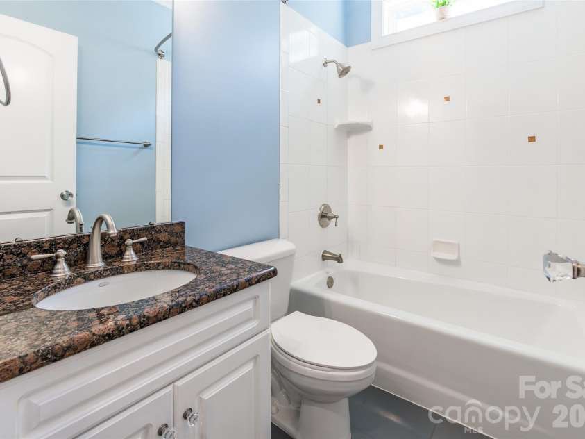 2009 Landry Lane, Rock Hill, SC 29732.  MLS# CAR4356381, YatesRealty ID 8239. 